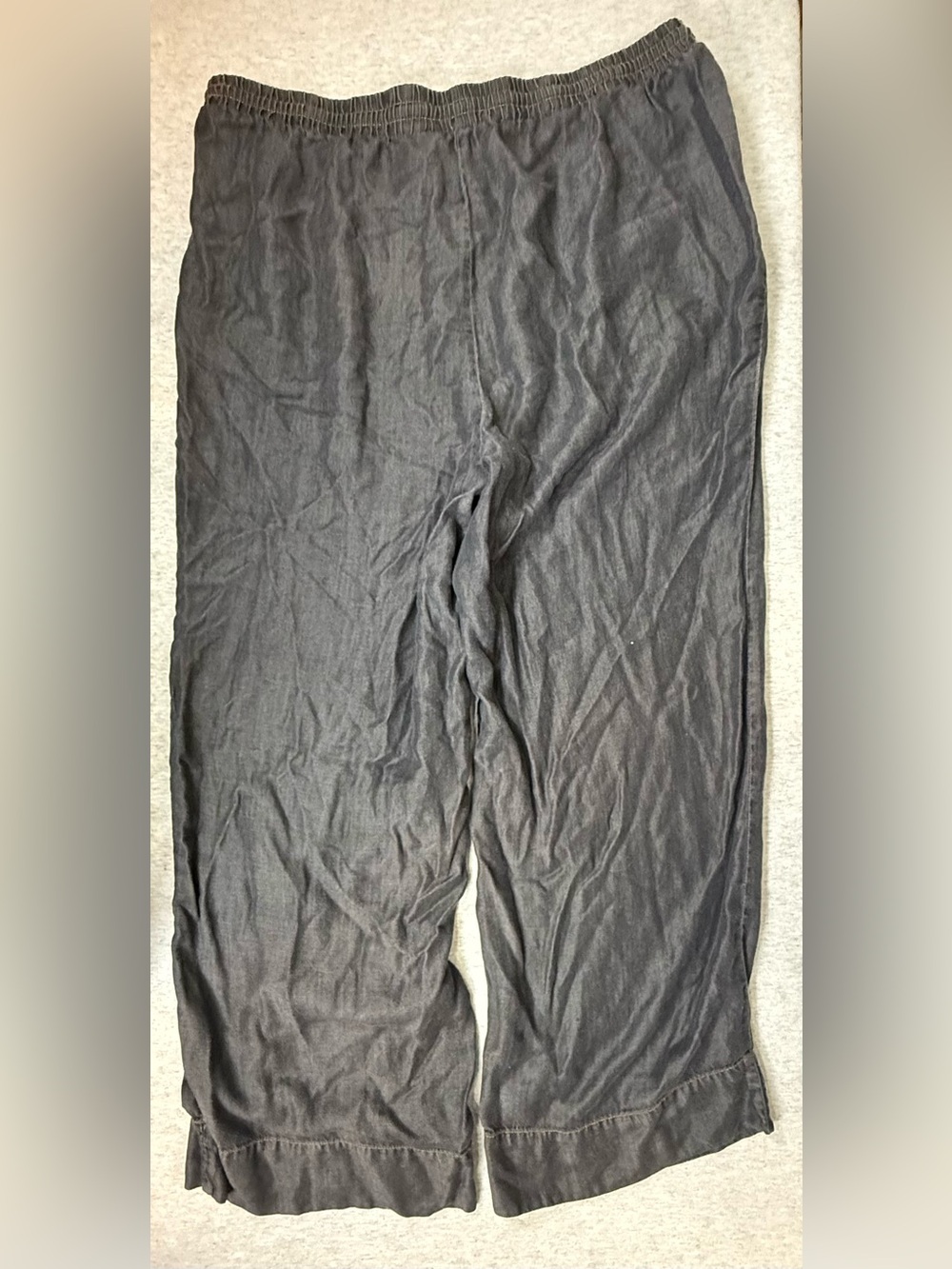 Cyrus Wide Leg Lyocell Pants- Charcoal- Size Large - Picture 4 of 6